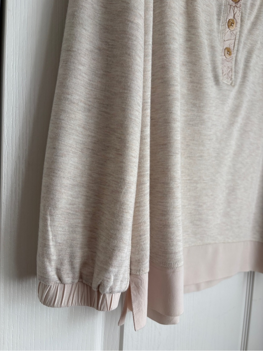 Soft Surroundings Lagenlook Rue Cler Ruffle Henley Top Cream Size Medium - Picture 5 of 6